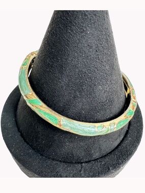 Vintage JTF Hinged Bangle Bracelet Green Enamel Gold Tone Leaf Vine Signed Gift